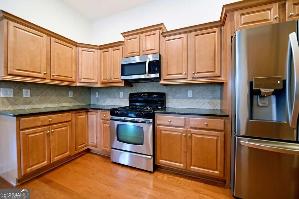2641 Grapevine CIR Cumming, GA 30041
