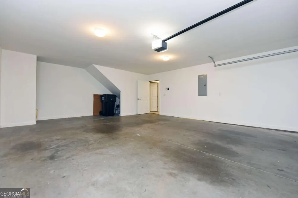 2641 Grapevine CIR Cumming, GA 30041