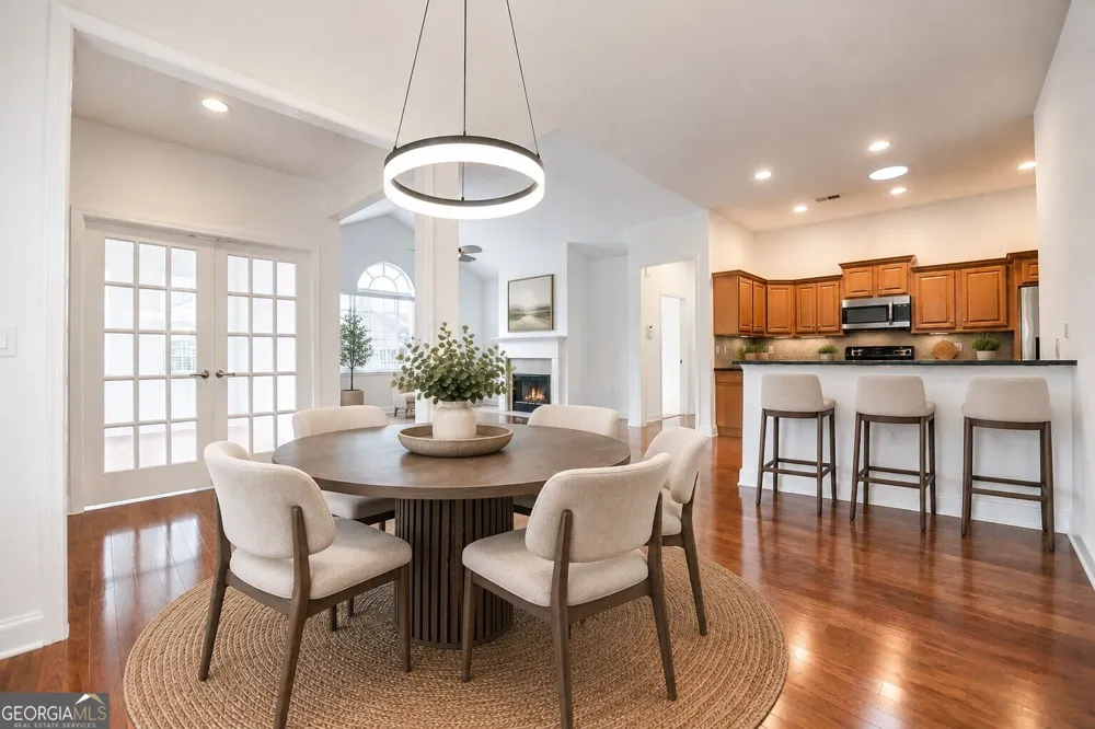 2641 Grapevine CIR Cumming, GA 30041