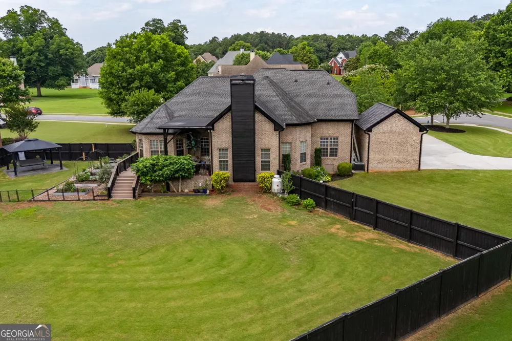 1070 Saint Albans PATH Watkinsville, GA 30677