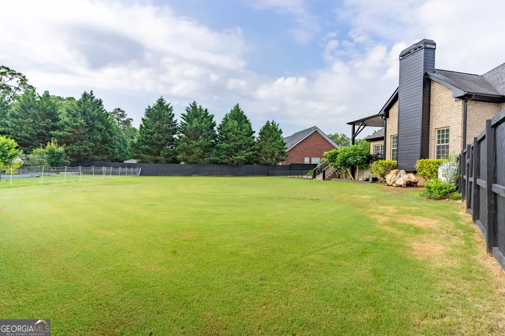 1070 Saint Albans PATH Watkinsville, GA 30677