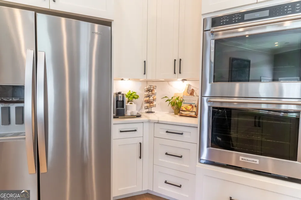 1070 Saint Albans PATH Watkinsville, GA 30677