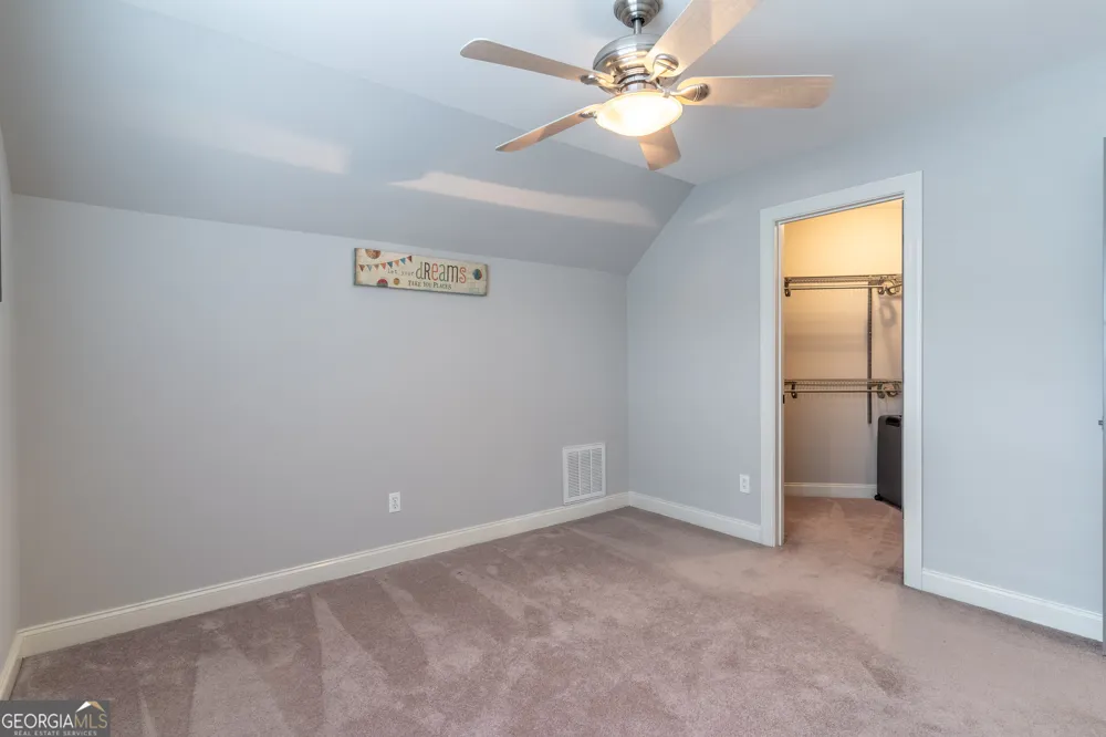 1070 Saint Albans PATH Watkinsville, GA 30677