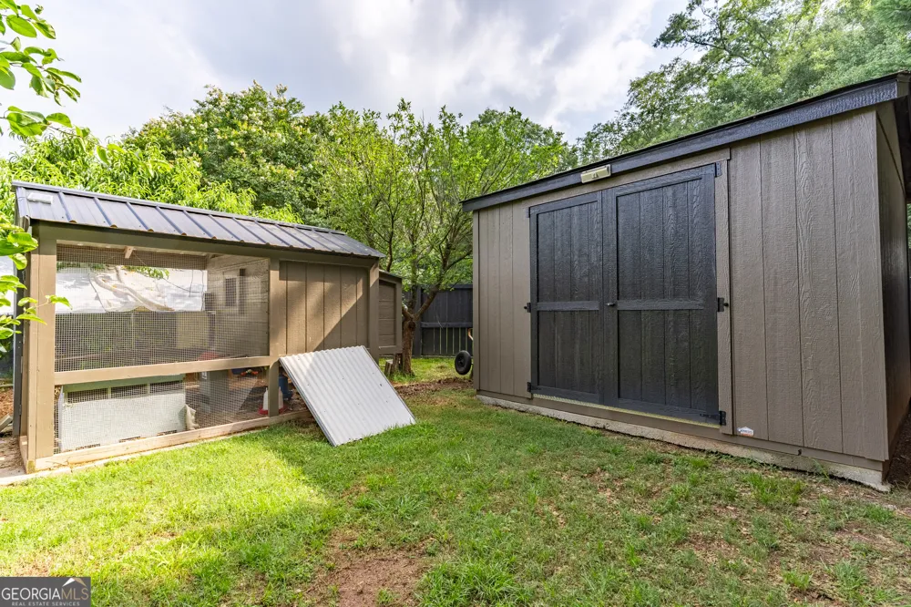 1070 Saint Albans PATH Watkinsville, GA 30677