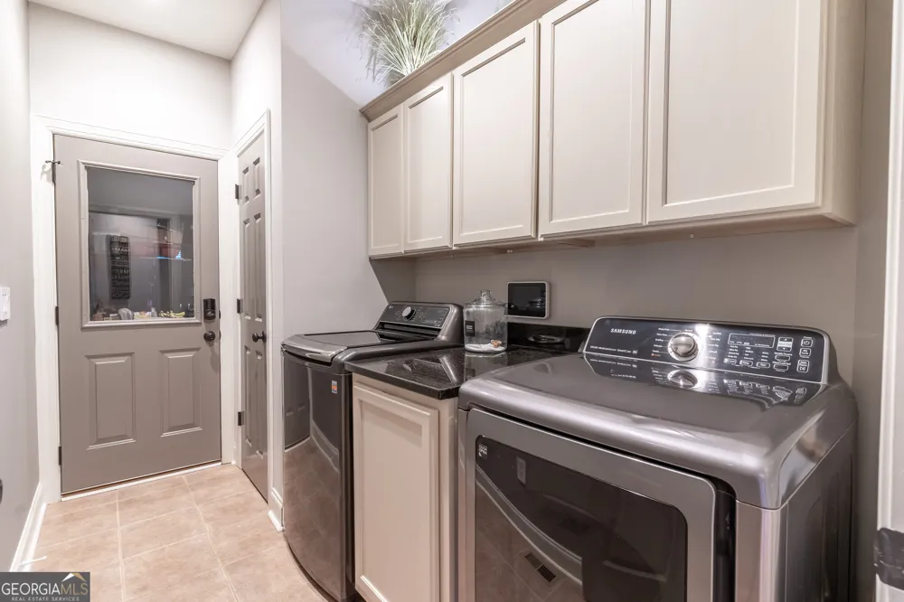 1070 Saint Albans PATH Watkinsville, GA 30677