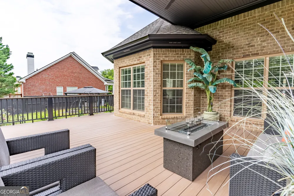 1070 Saint Albans PATH Watkinsville, GA 30677