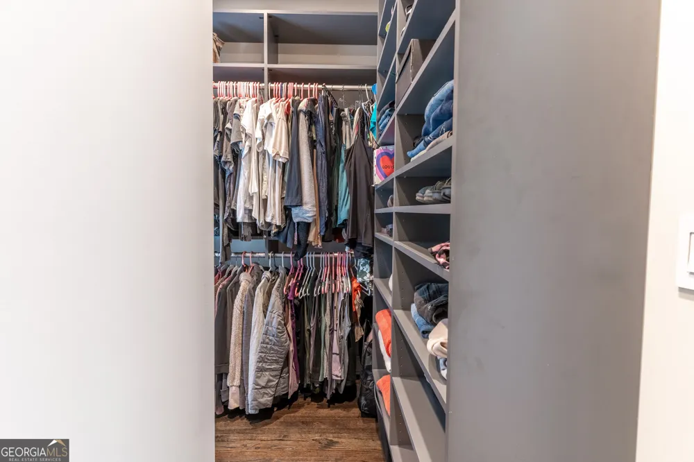 1070 Saint Albans PATH Watkinsville, GA 30677