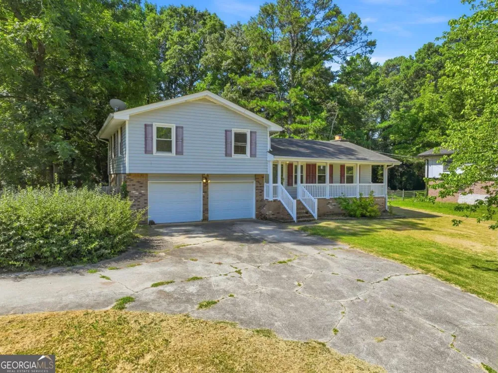 372 Plantation BLVD Lawrenceville, GA 30046