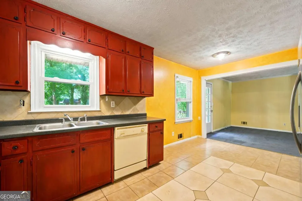 372 Plantation BLVD Lawrenceville, GA 30046