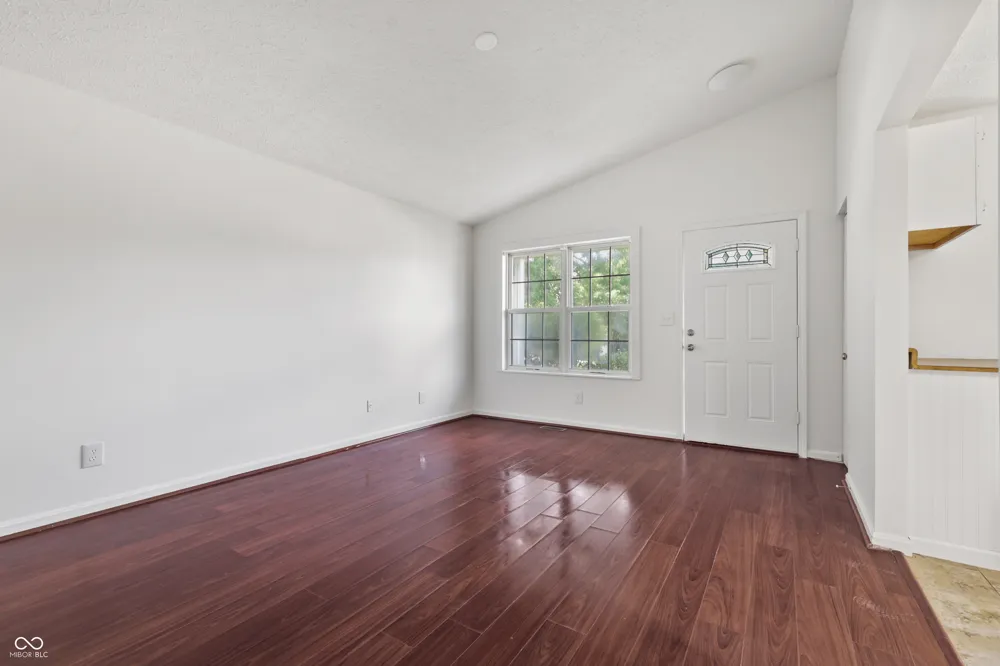 73 Queenswood Court Greencastle, IN 46135