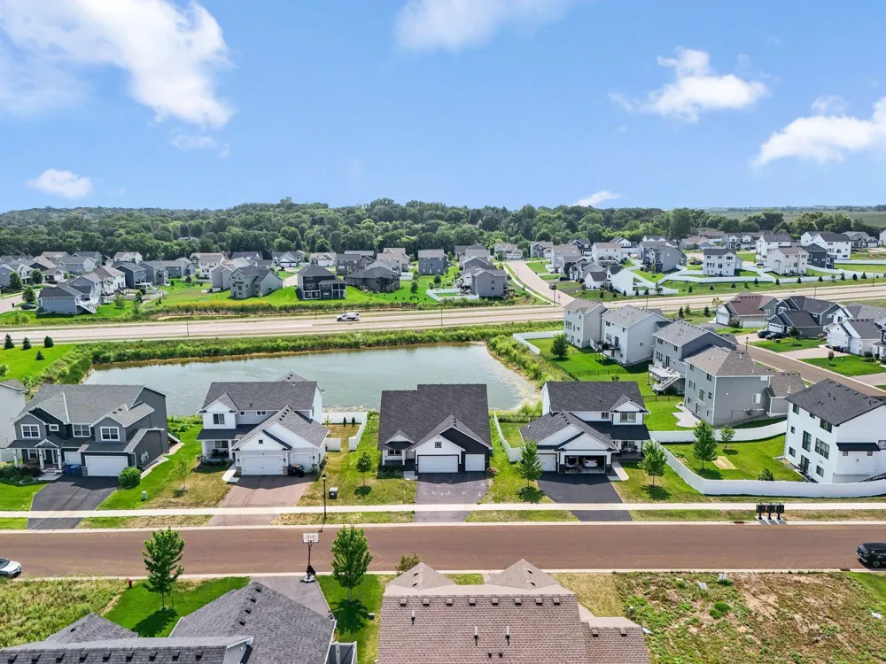 5832 178th Street W Lakeville, MN 55044