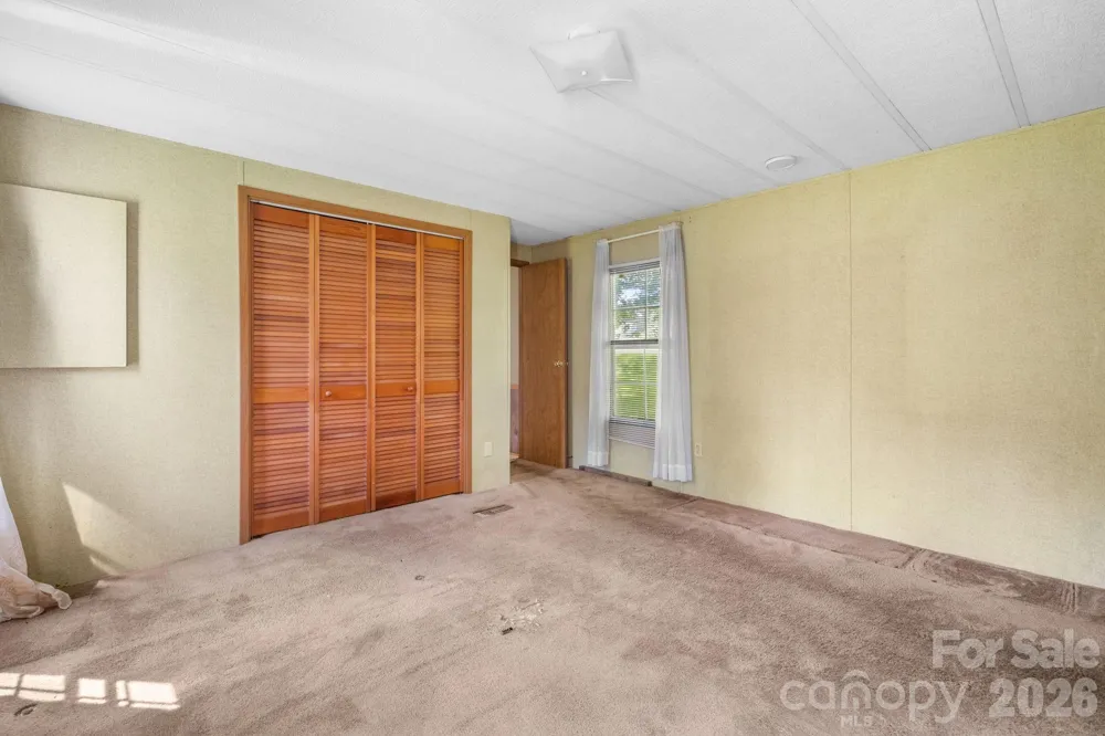 2660 Barrier Loop Morganton, NC 28655