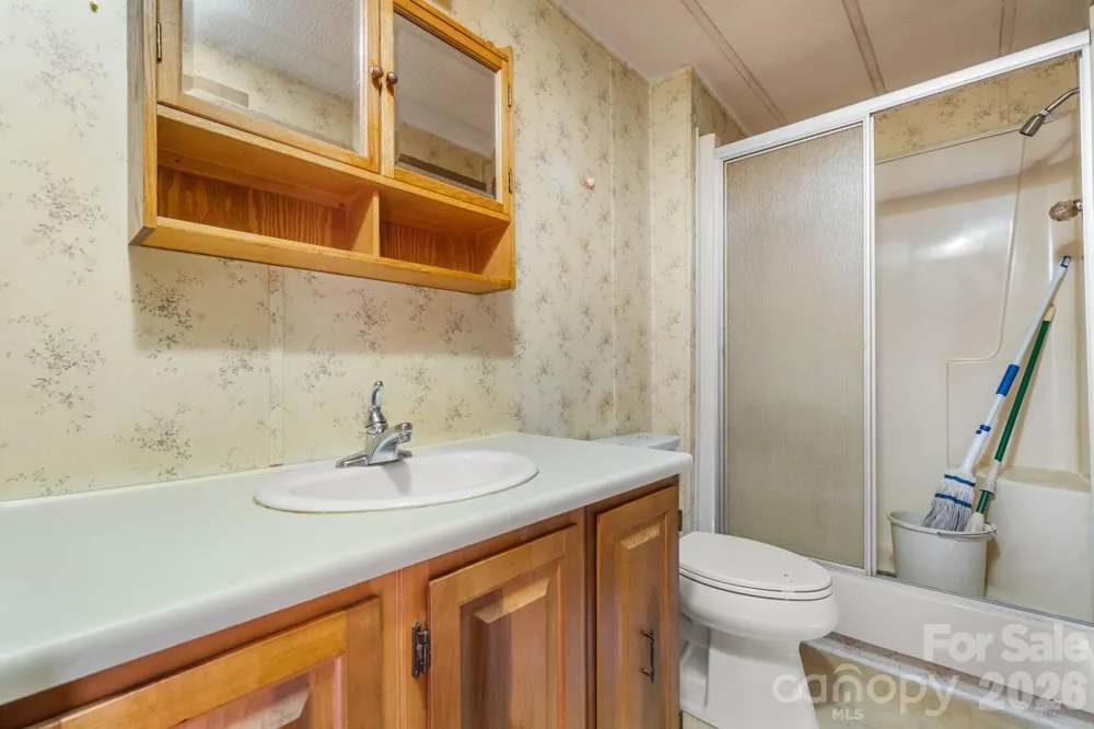 2660 Barrier Loop Morganton, NC 28655