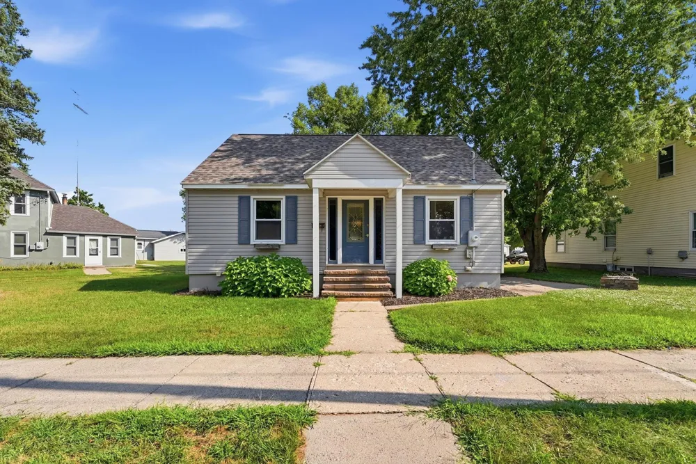 217 River Street Paynesville, MN 56362