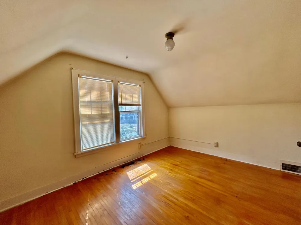 214 6th Street NW Valley City, ND 58072