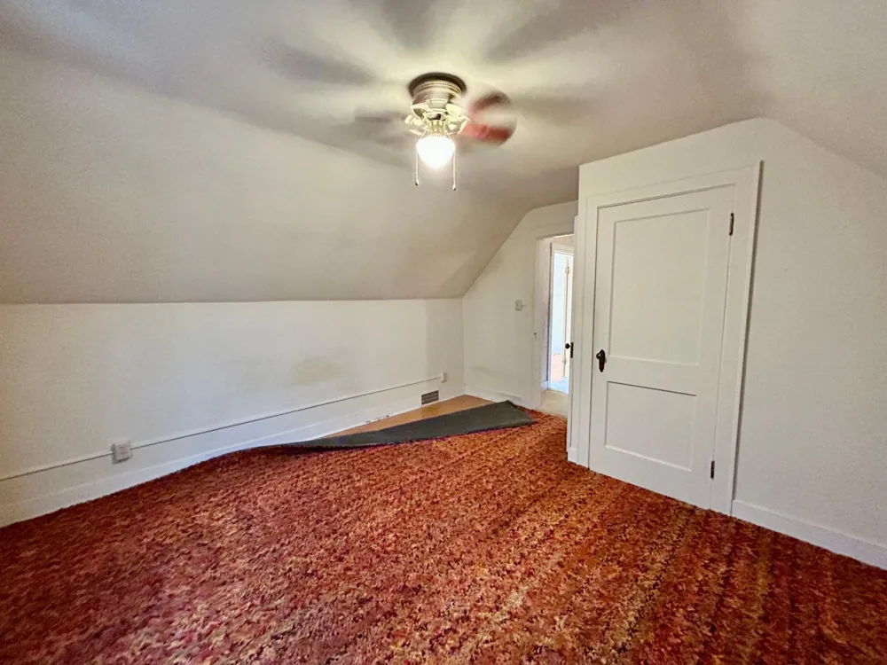 214 6th Street NW Valley City, ND 58072