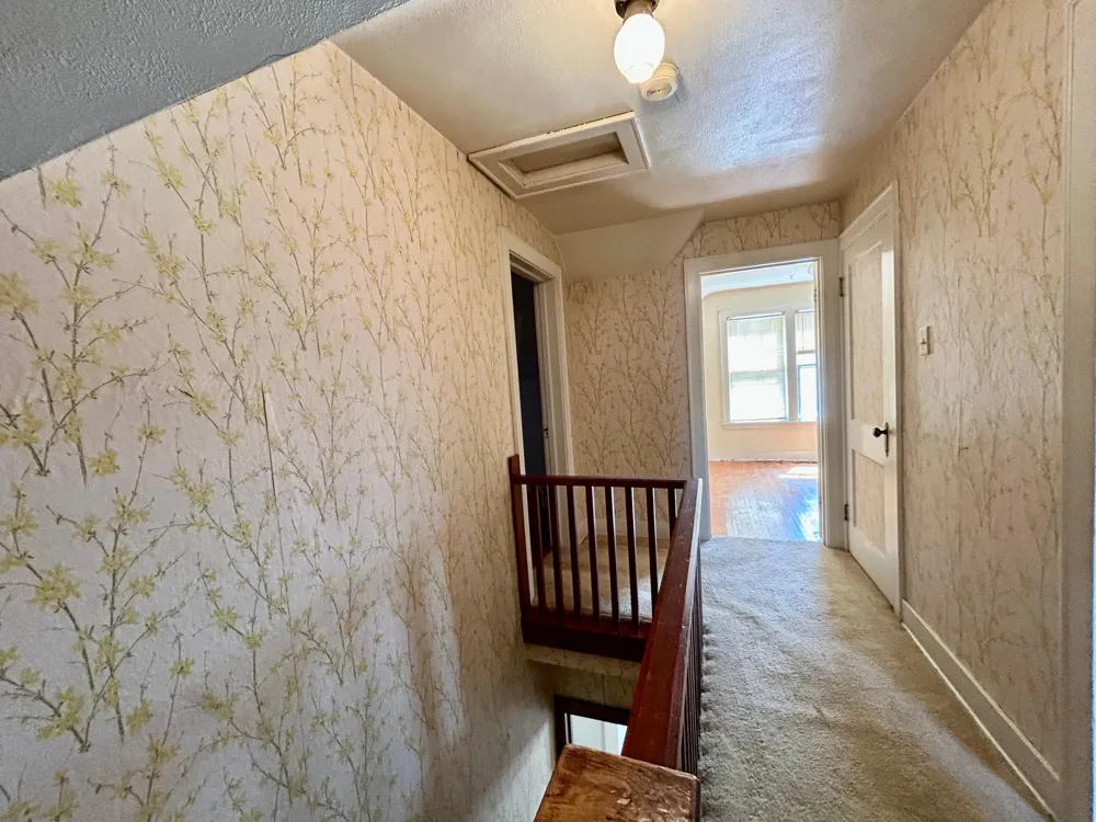 214 6th Street NW Valley City, ND 58072