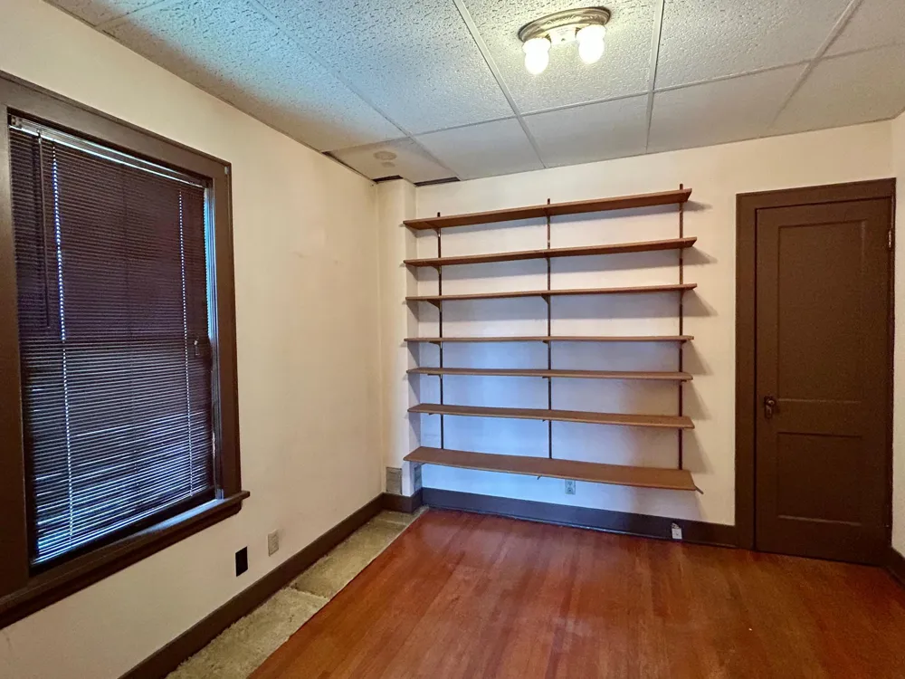 214 6th Street NW Valley City, ND 58072