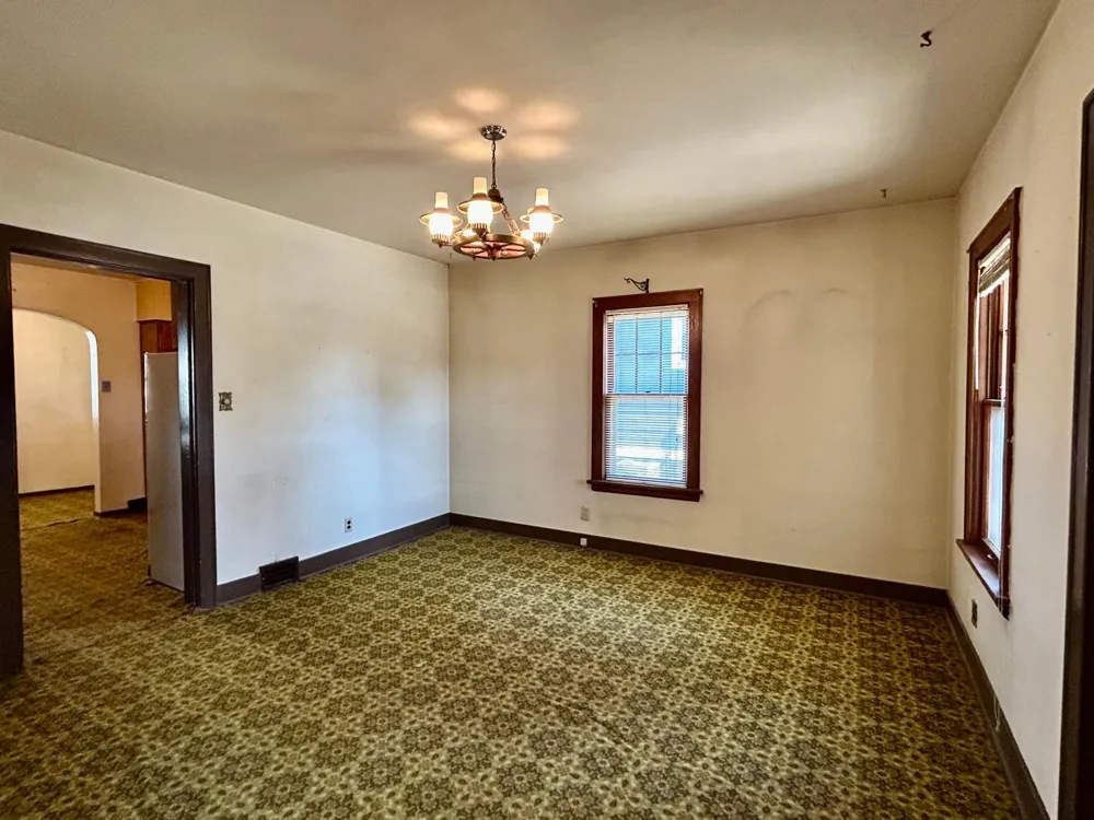 214 6th Street NW Valley City, ND 58072