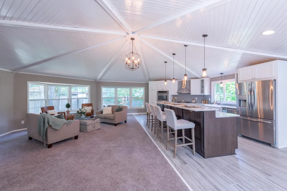 7008 River Road Inver Grove Heights, MN 55076