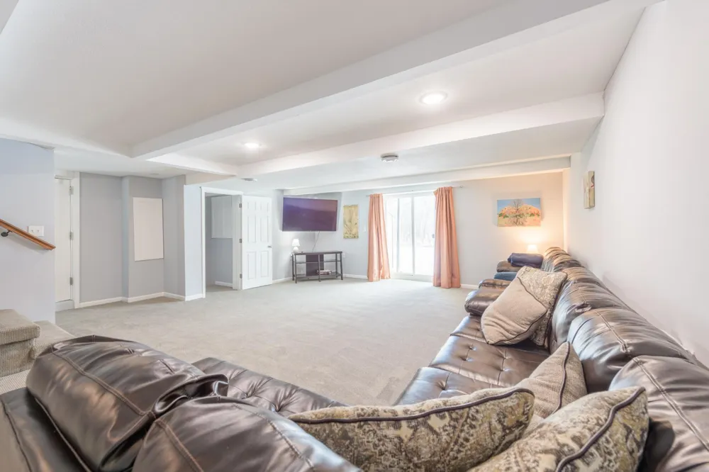 7008 River Road Inver Grove Heights, MN 55076