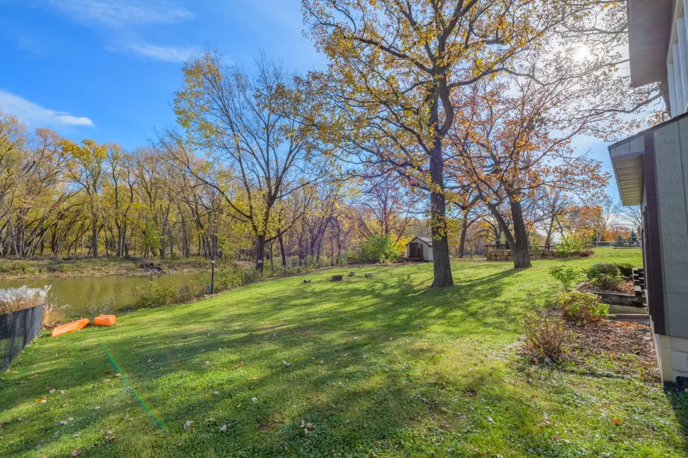 7008 River Road Inver Grove Heights, MN 55076