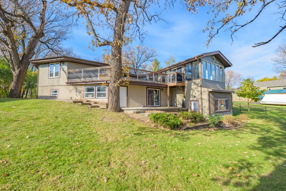 7008 River Road Inver Grove Heights, MN 55076
