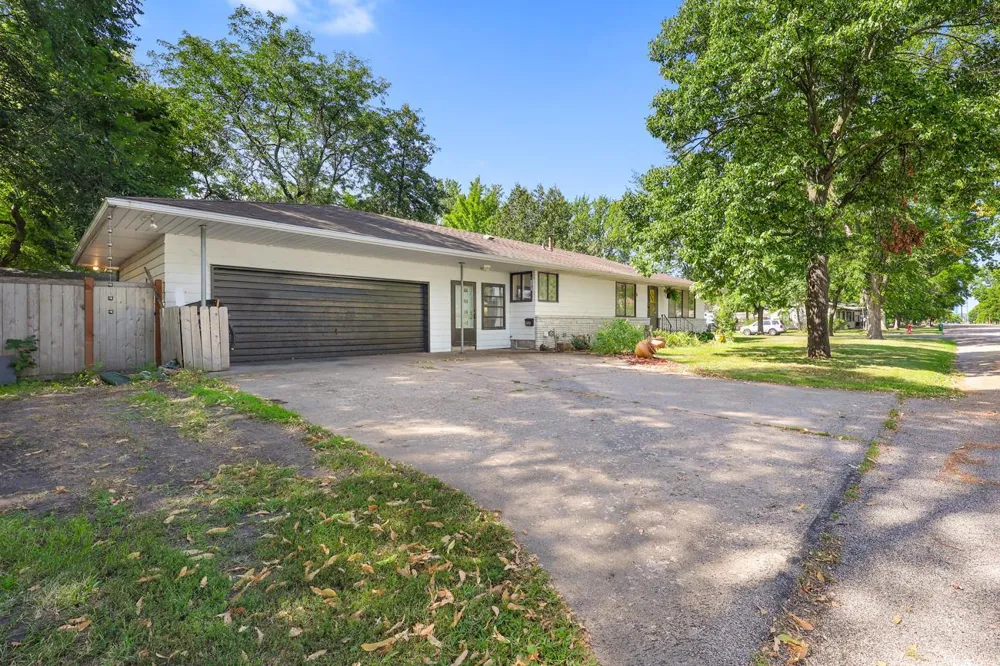 505 4th Street S Princeton, MN 55371