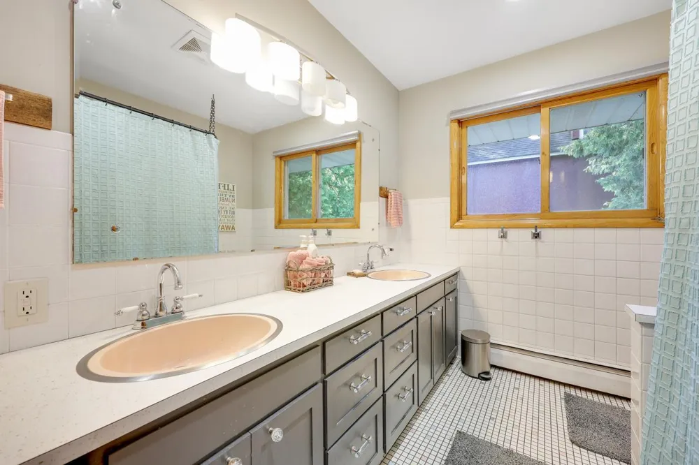505 4th Street S Princeton, MN 55371