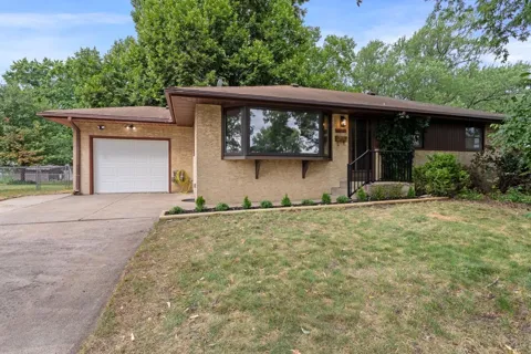 5725 Northport Drive