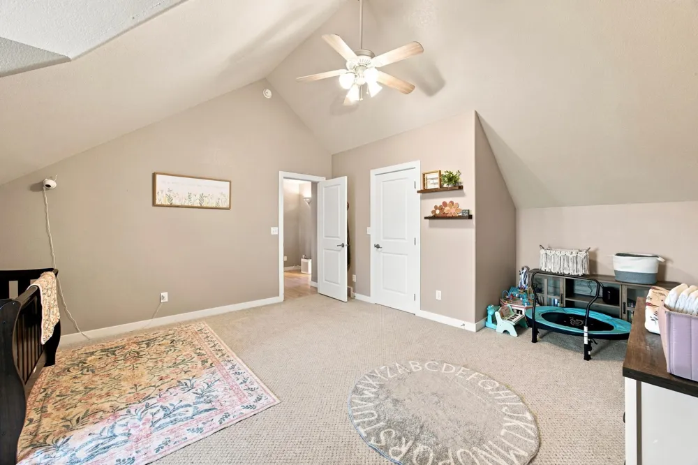 823 Birdie Court Mapleton, ND 58059
