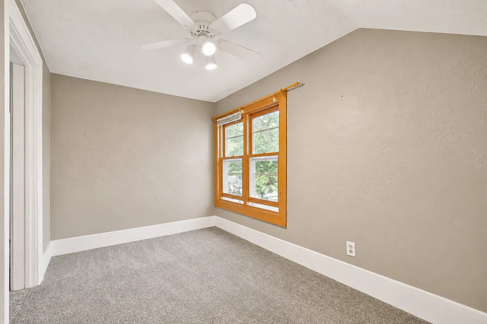 601 Summit Avenue NE Staples, MN 56479