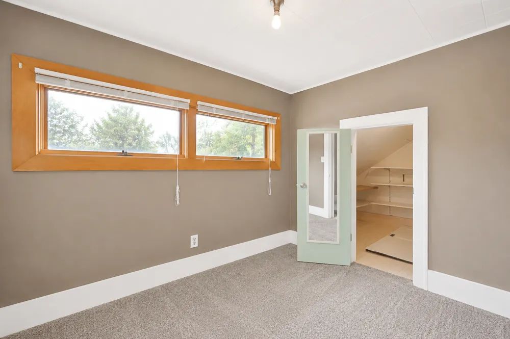 601 Summit Avenue NE Staples, MN 56479