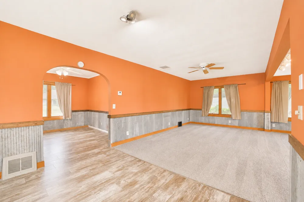 601 Summit Avenue NE Staples, MN 56479