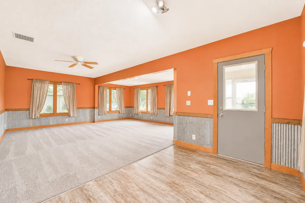 601 Summit Avenue NE Staples, MN 56479