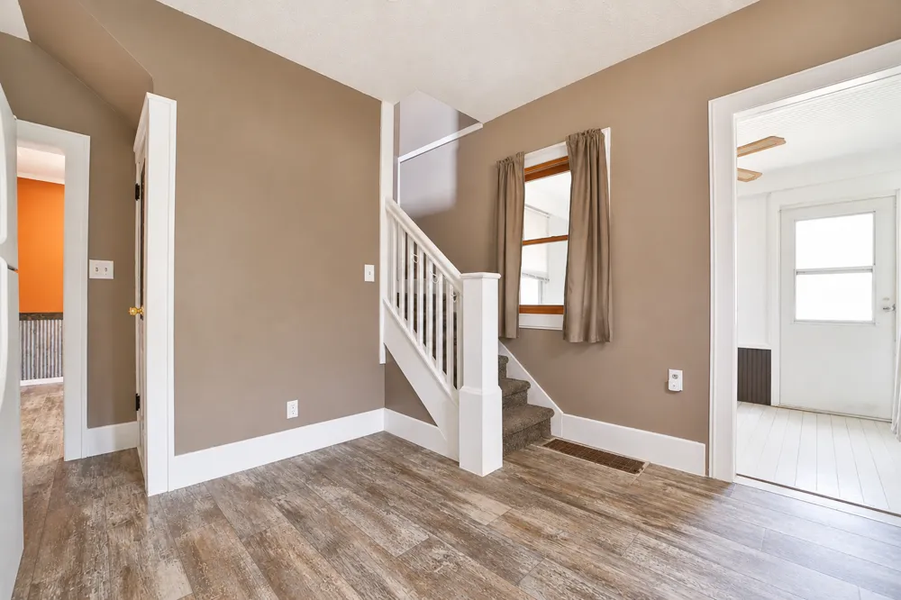 601 Summit Avenue NE Staples, MN 56479