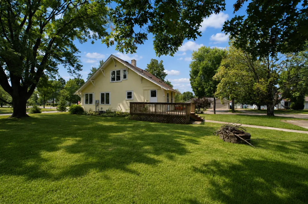 601 Summit Avenue NE Staples, MN 56479