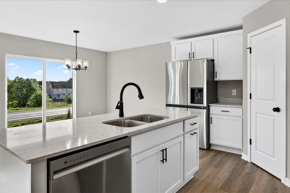 25882 Emerson Court Wyoming, MN 55092