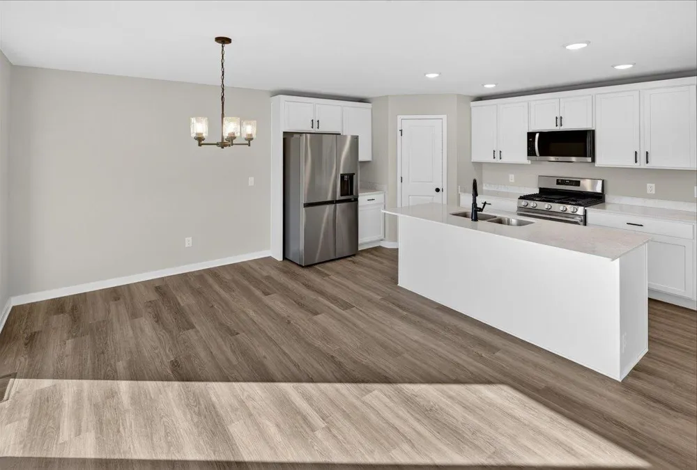 25882 Emerson Court Wyoming, MN 55092