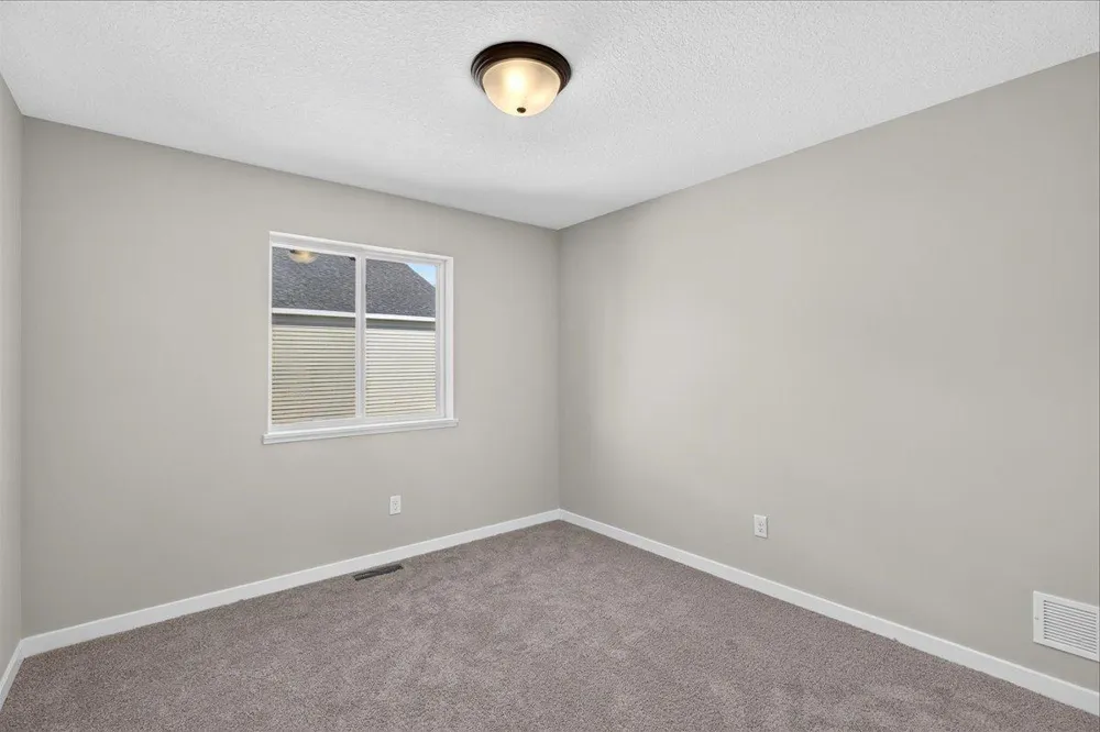 25882 Emerson Court Wyoming, MN 55092