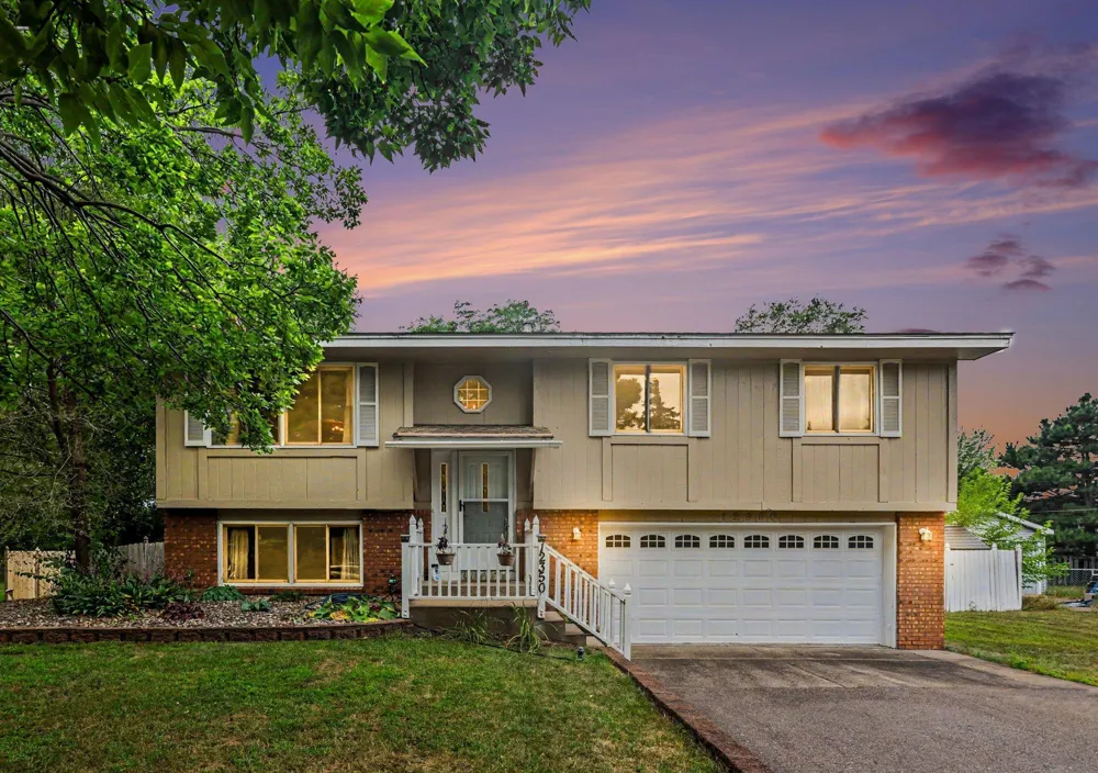 12350 Gladiola Street NW Coon Rapids, MN 55433