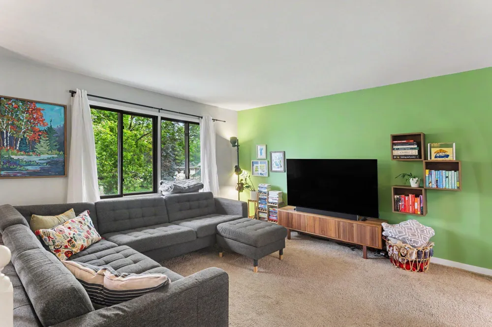 12350 Gladiola Street NW Coon Rapids, MN 55433