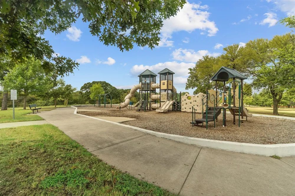 7509 Sunset Valley Lane Denton, TX 76259