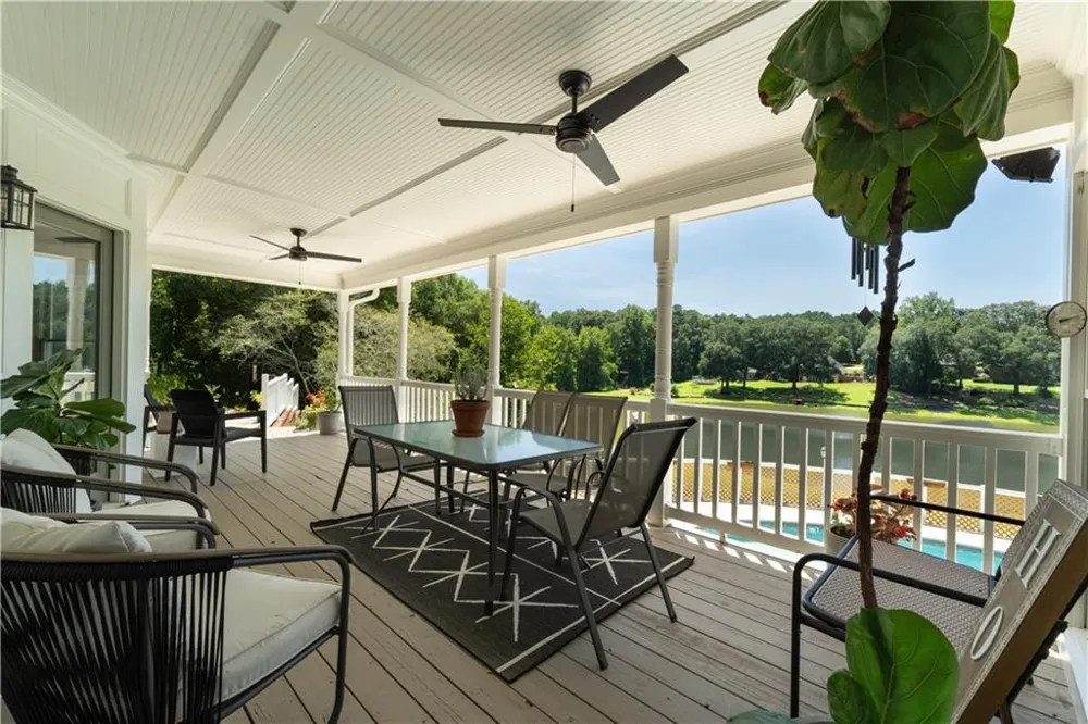 245 Pine Knott Road Fayetteville, GA 30214