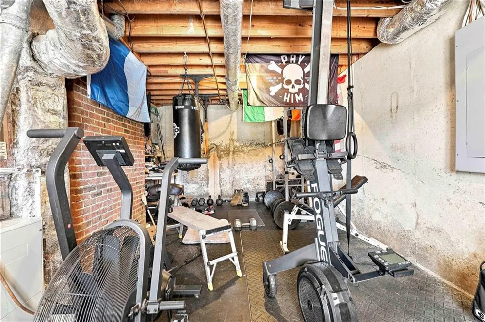 245 Pine Knott Road Fayetteville, GA 30214