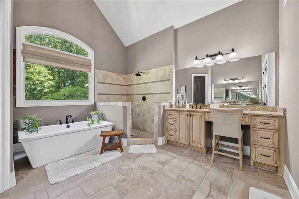 416 St Ives Walk Monroe, GA 30655
