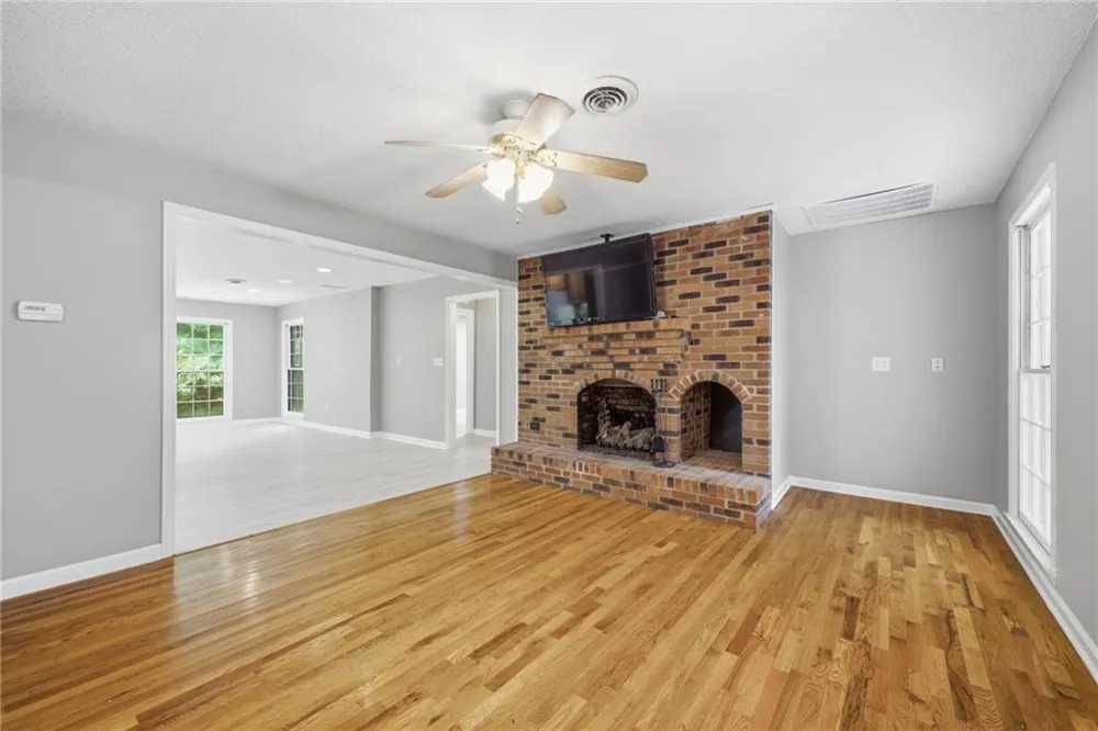 571 Frontier Circle Summerville, GA 30747