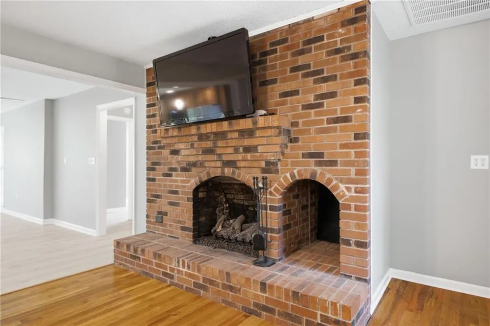 571 Frontier Circle Summerville, GA 30747
