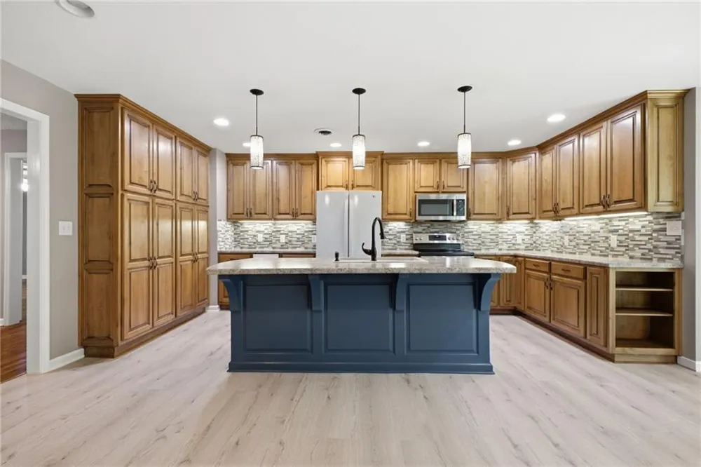 571 Frontier Circle Summerville, GA 30747