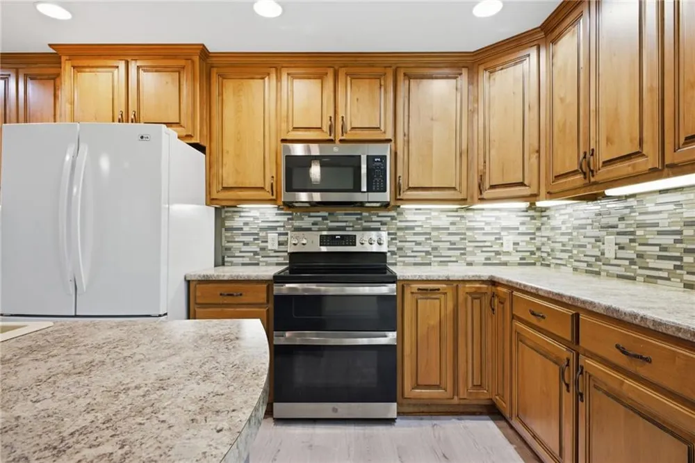 571 Frontier Circle Summerville, GA 30747